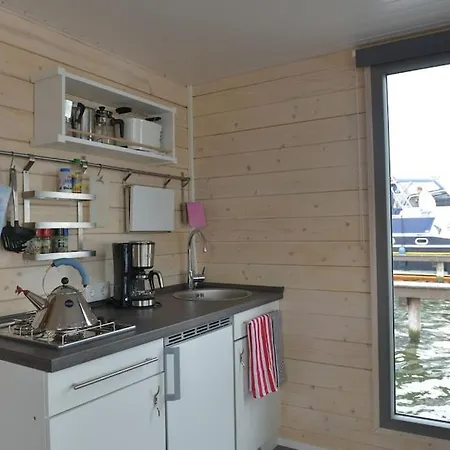 Hausboot Nautikhus Auf Der Havel Πλωτό κατάλυμα Kolonie Zern